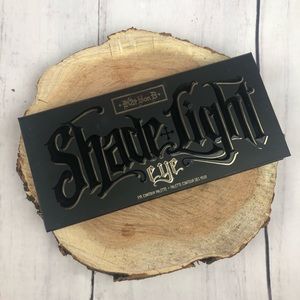 Kat Von D  Shade + Light Eye Contour Pallete